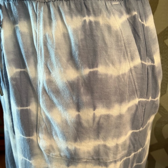 C & C Califonia casual dress! - Picture 4 of 4